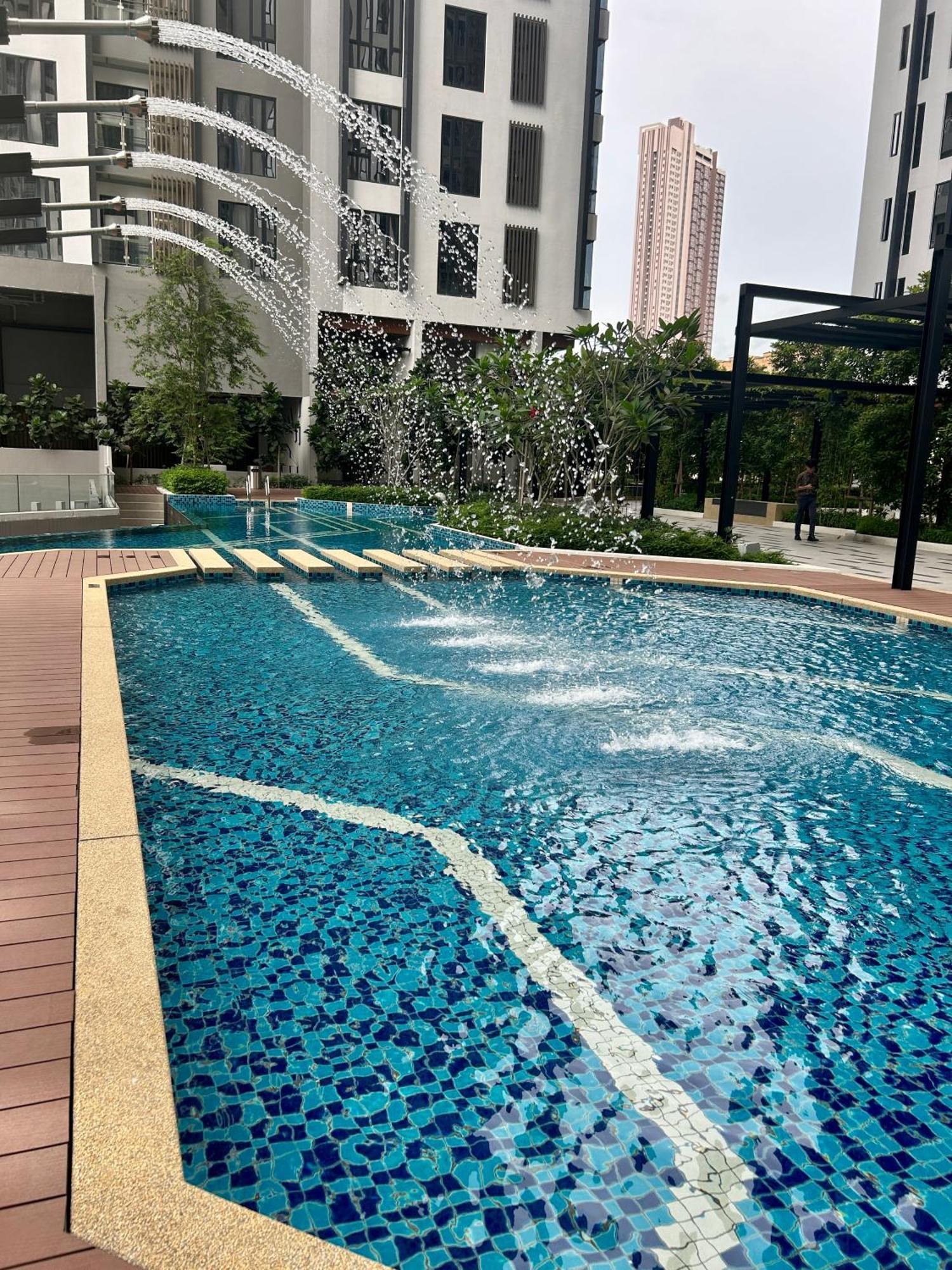 Kl 33rd Floor Klcc View Apartemen Kuala Lumpur