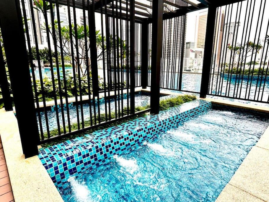 Kl 33rd Floor Klcc View Apartemen