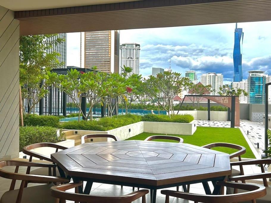 Apartemen Kl 33rd Floor Klcc View