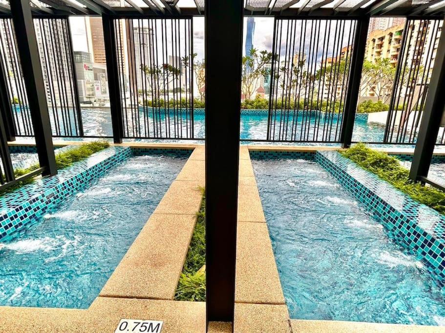 Kl 33rd Floor Klcc View Apartemen Kuala Lumpur